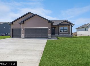 1560 Locust St, Waukee, IA 50263