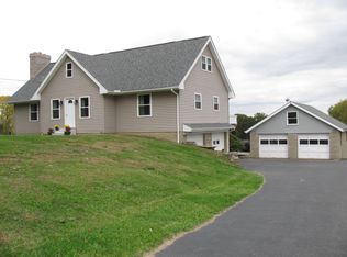 192 S Maysville Rd, Transfer, PA 16154