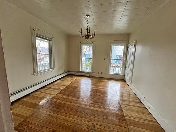 4th image of 28 Brook Street