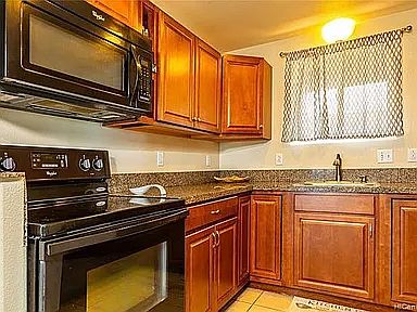 3rd image of 530 Kailana St #3