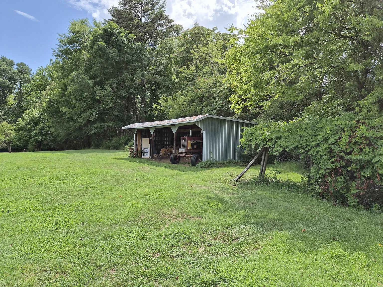 2 bed, 2.5 bath, 1250 sqft, $2,400 — Photo 3