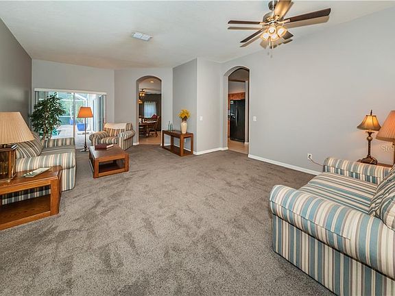 5th image of 11910 Northumberland Dr