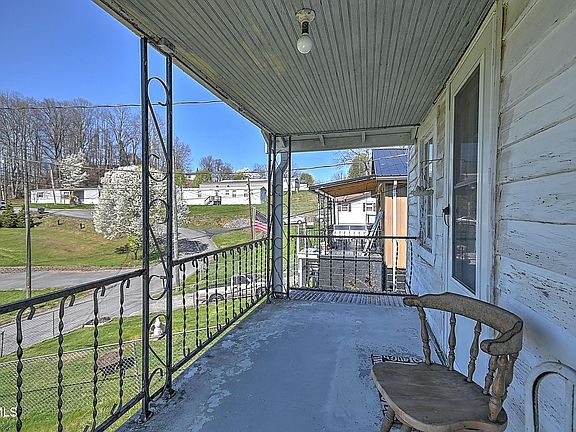 5th image of 1463 E State St