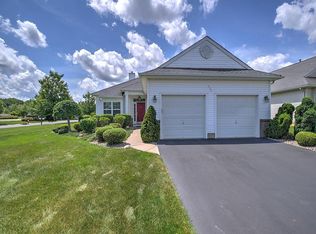 115 Davinci Ct, Monroe Township, NJ 08831