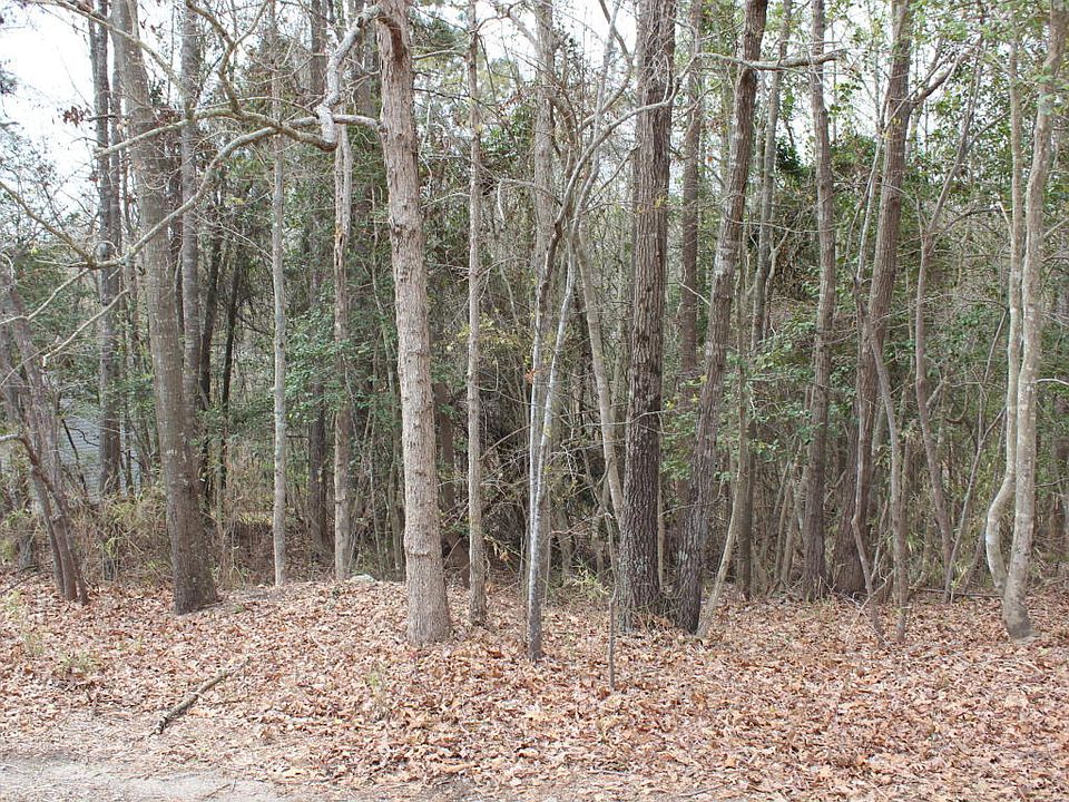 1st image of 26 Silver Lake Point