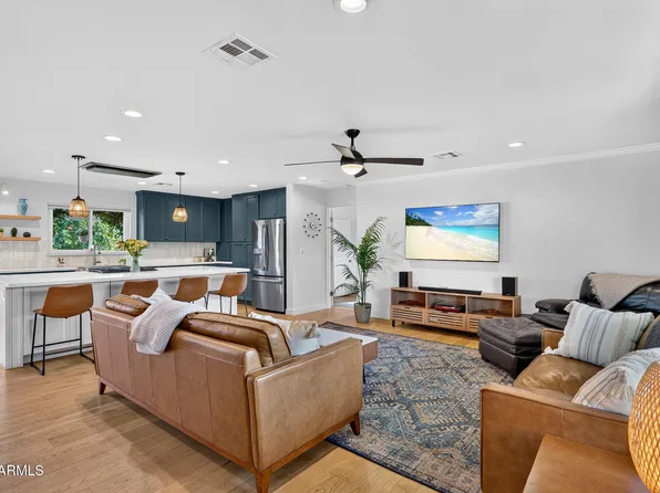 3001 E TURNEY Avenue, Phoenix, AZ 85016