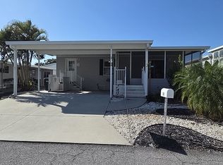 58 Hyacinth St, Nokomis, FL 34275