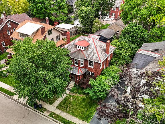 4th image of 50 Bullitt Park Pl
