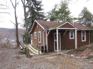 60 Brook Trl, Greenwood Lake, NY 10925