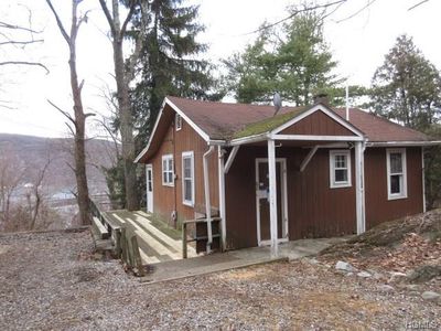 60 Brook Trl, Greenwood Lake, NY, 10925