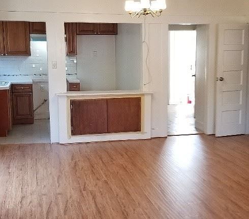 3rd image of 1600 Golden Gate Ave #7617527