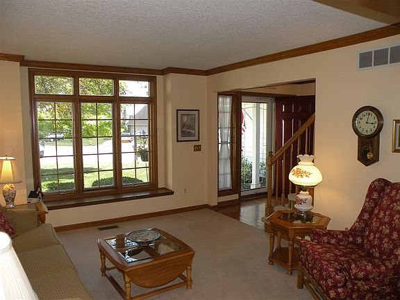 5th image of 7736 Currie Hill Ct