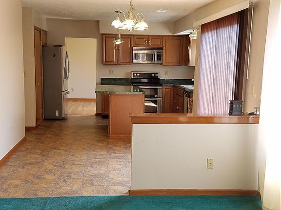 3rd image of 8967 Kingsley Dr
