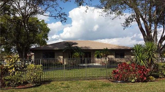 1st image of 11301 NW 19th St