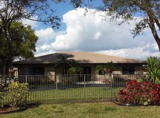 11301 NW 19th St, Plantation, FL 33323