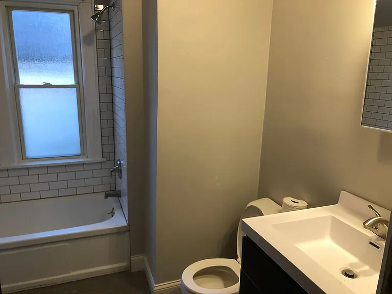 2959 Bryant Ave N — Photo 7