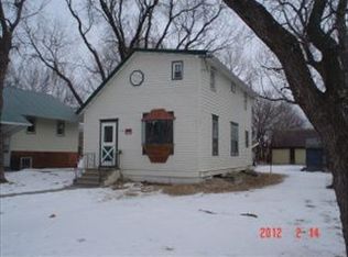1123 27th St N, Fargo, ND 58102
