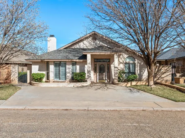 105 Fannin Ave, Levelland, TX 79336