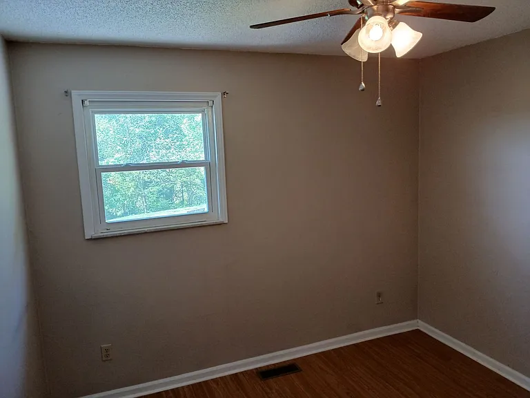 777 Old Embreeville Rd #1-3 — Photo 19