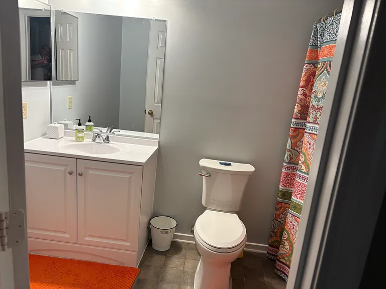 114 Boscobel Rd — Photo 12