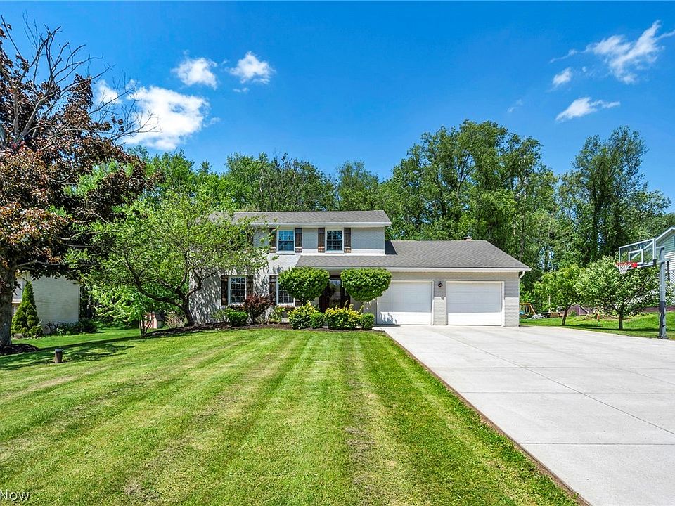 1st image of 2635 Henrietta Dr