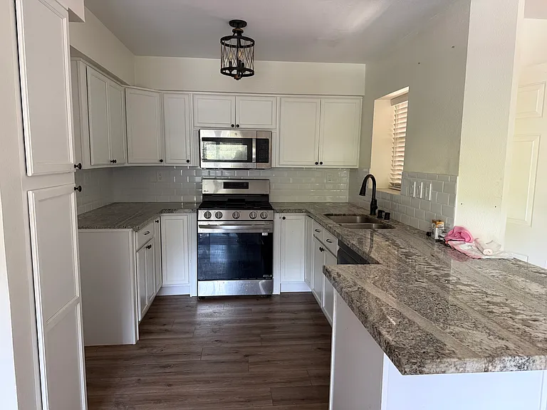 3345 Holly Grove St — Photo 2