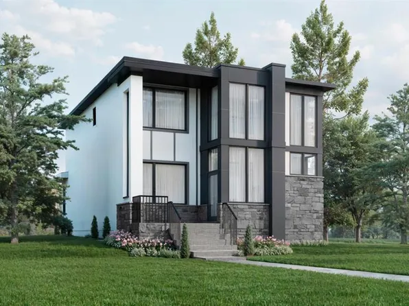 139 SW Greenwich Heath NW, Calgary, AB T3B 5X4