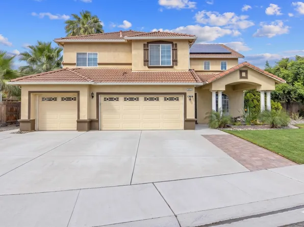 1077 Paradise Drive, Lemoore, CA 93245