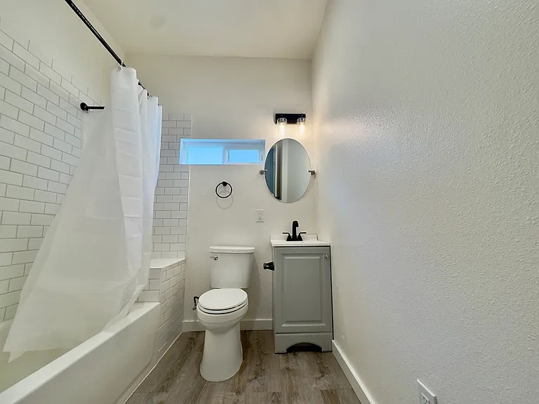 3647 West St — Photo 45