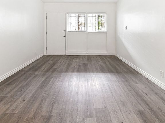 5th image of 4115 Palmwood Dr #3