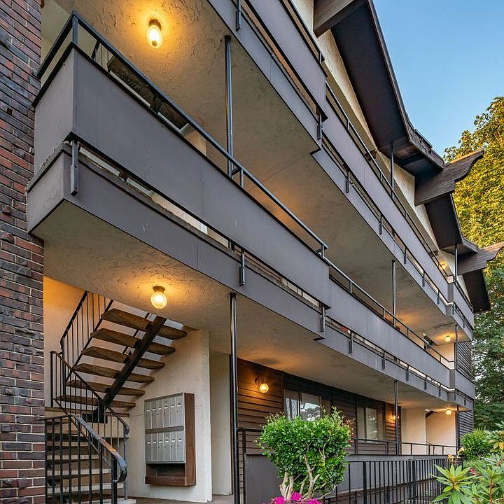 1st image of 11254 Greenwood Ave N APT 103