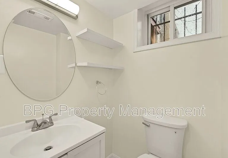1033 5th St NE #BASEMENT — Photo 21