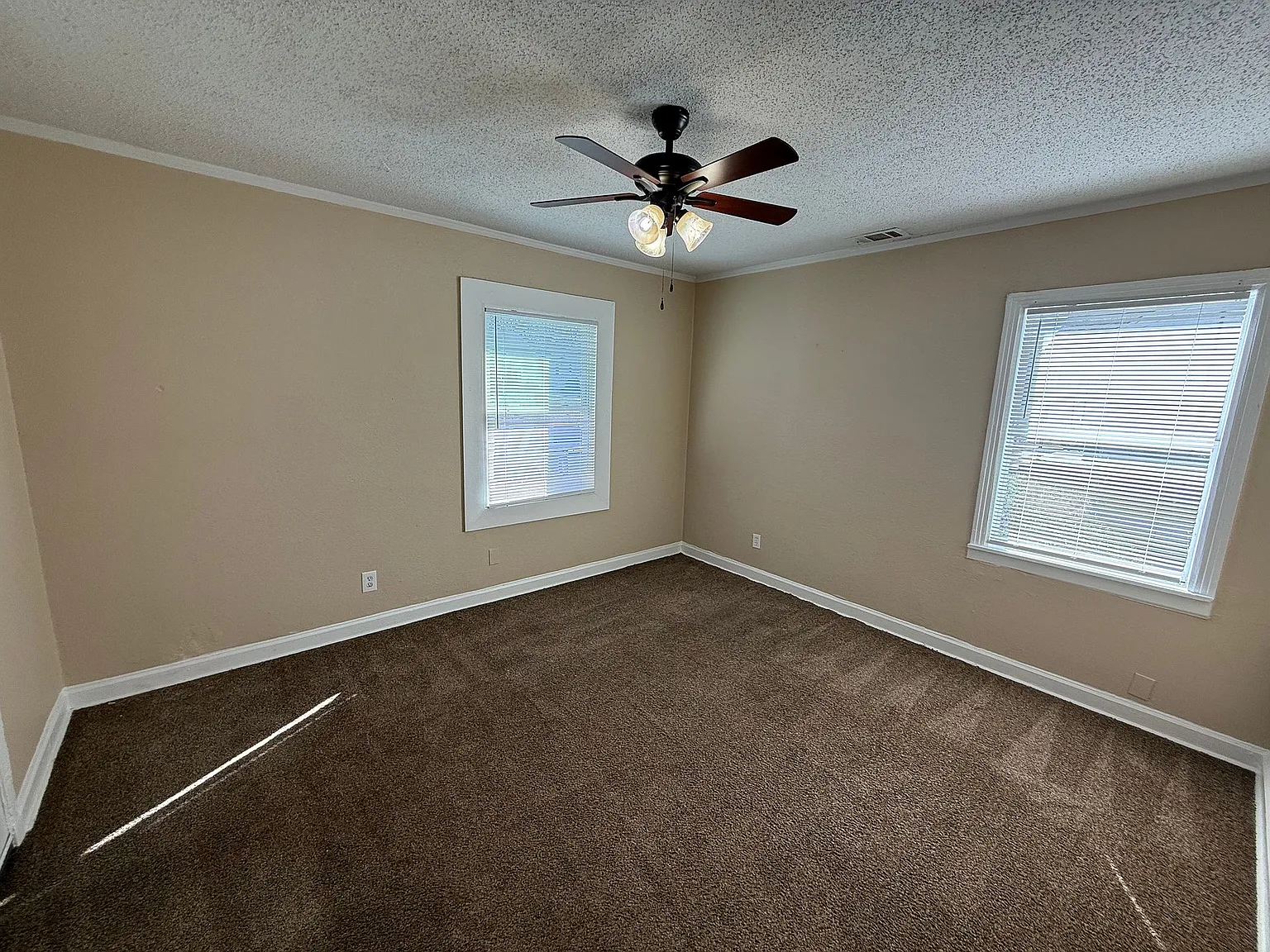 1371 Kimball Cv — Photo 4