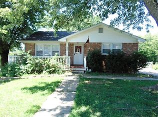 114 S Madison St, Owenton, KY 40359