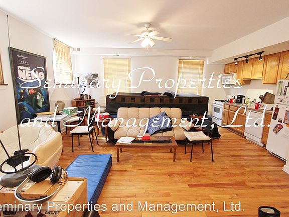 2nd image of 936 W Sunnyside Ave APT 203