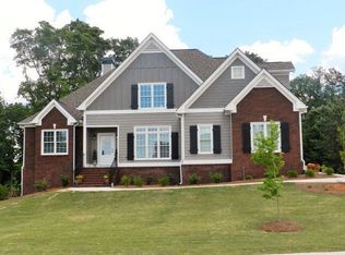 1011 Emerald Way, Bogart, GA 30622