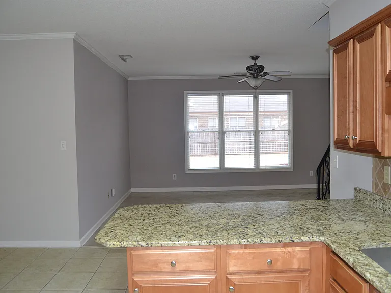 10486 Juneau Way — Photo 17