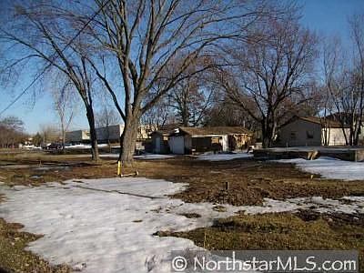 3rd image of 2730 Brand Ave E