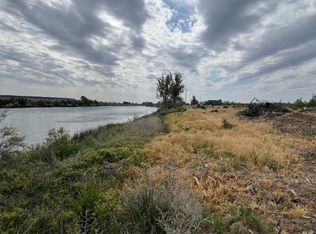 25798 River Rd, Grand View, ID 83624