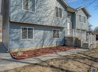 502 Nemaha St, Firth, NE 68358