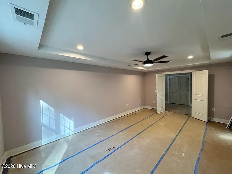 668 Wren Ln — Photo 24