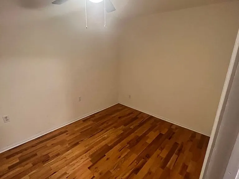 1638 N Western Ave #1 — Photo 9