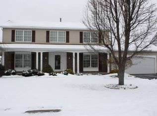 166 Labrador Dr, Rochester, NY 14616