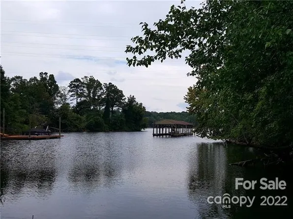 151 Pier Point Dr Lot 9, Stony Pt, NC 28678
