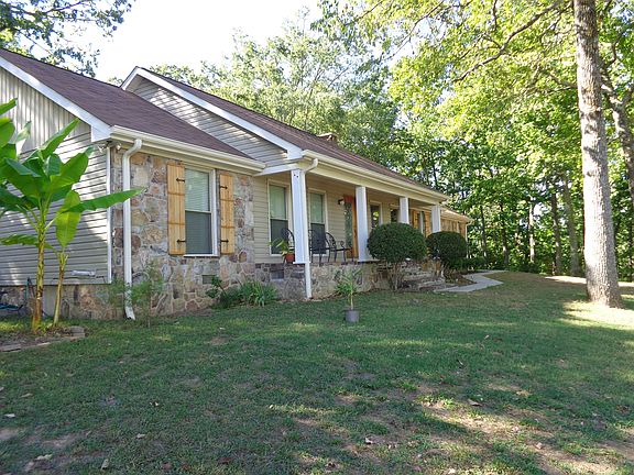 2nd image of 156 Pine Hill Dr SW