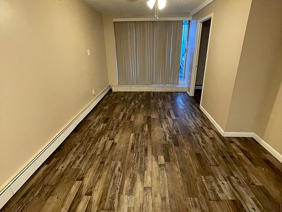 2nd image of 1574 E 98th St Floor 1