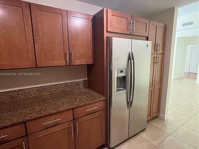 8395 SW 73rd Ave #505 — Photo 20