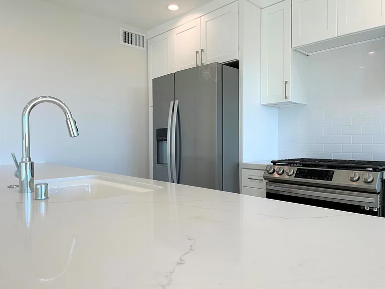 21692 Ocean Vista Dr #B — Photo 10