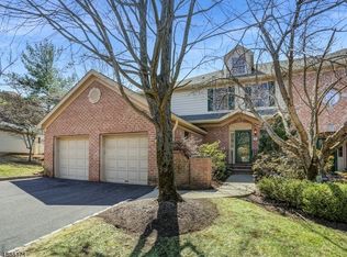 8 Chadwell Pl, Morristown, NJ 07960
