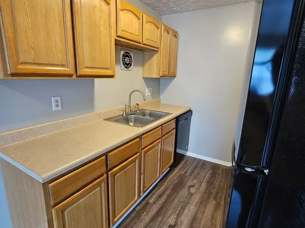 Castle Terrace Apartments